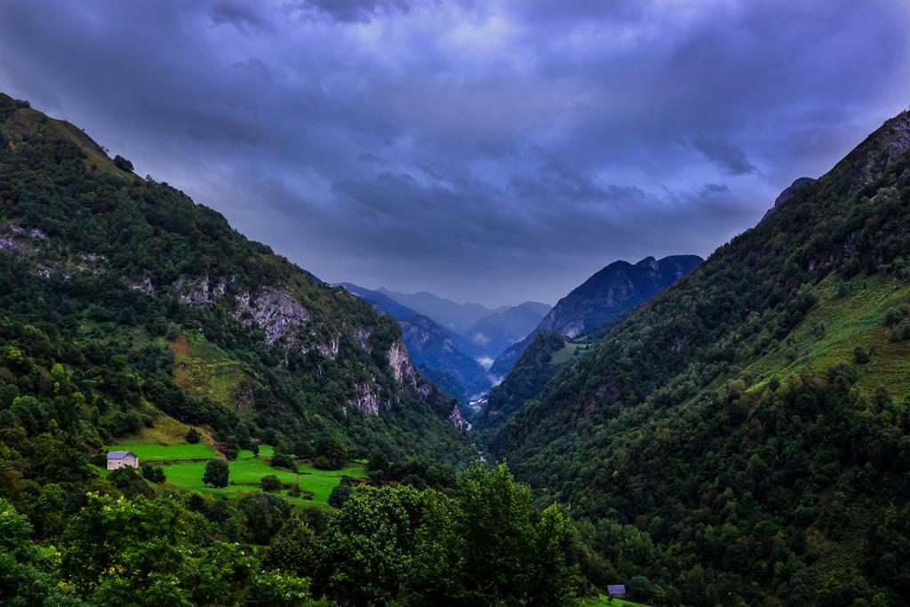 Auberge Toison D'Or Cette-Eygun Екстериор снимка